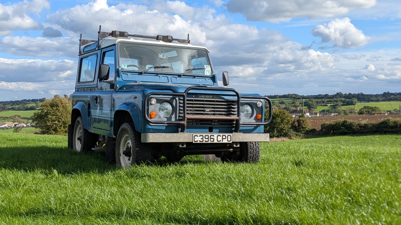 Land Rover Defender